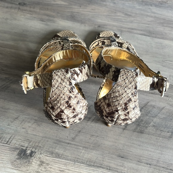 Coach Hayden Snakeskin Kitten Heels NWT No Box Size 8 - Picture 3 of 7